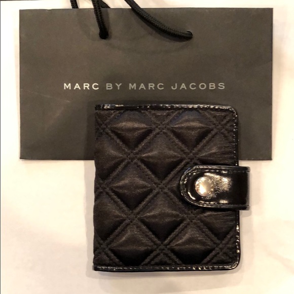 Marc by Marc Jacobs Wallet - Picture 1 of 6